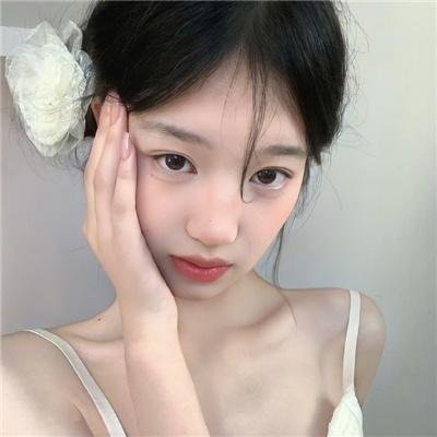 见习黑玫瑰粤语
